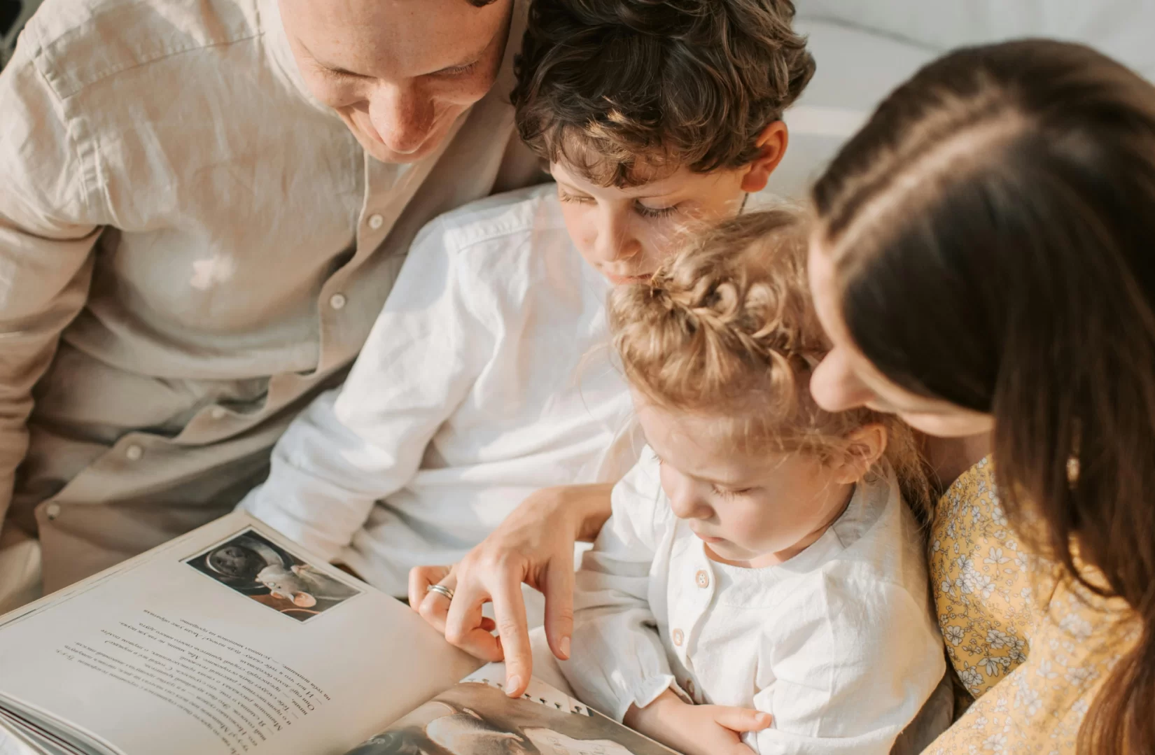 Šeškinės bibliotekos šeimos skaitymo klubas „Skaitykime kartu“