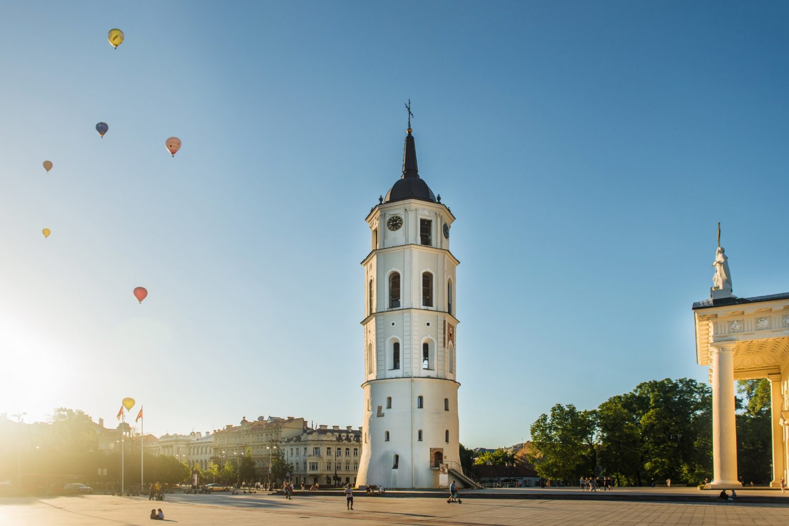 700 eilučių Vilniaus miestui