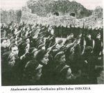 Akademinė skautija Gedimino pilies kalne 1939.12.8