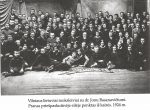 Vilniaus lietuviai moksleiviai su dr. Jonu Basanavičiumi. Pranas priešpaskutinėje eilėje penktas iš kairės. 1924 m.
